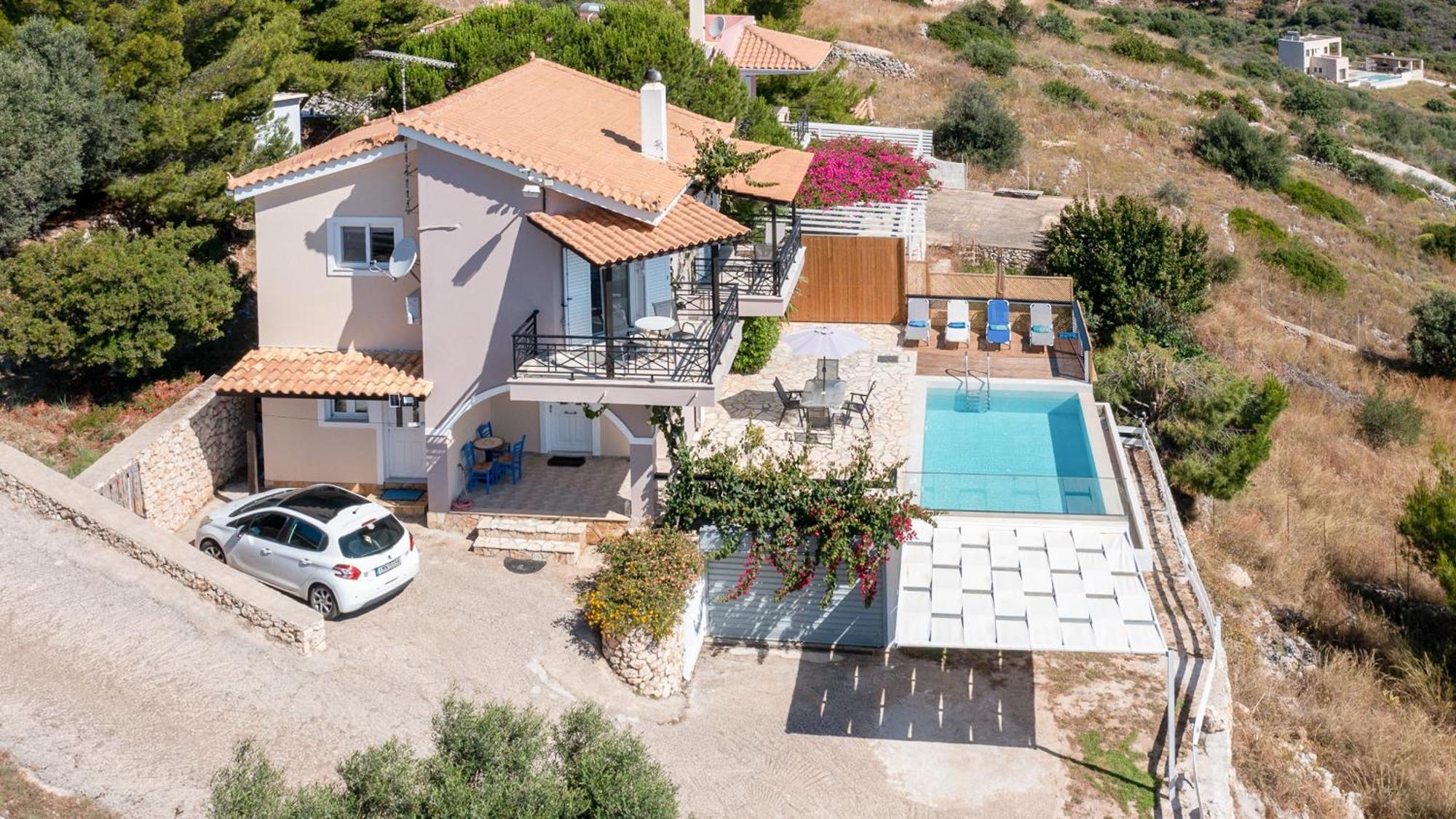 Coastal Paradise Found - Komis' Private Pool Retreat Agios Nikolaos  Extérieur photo