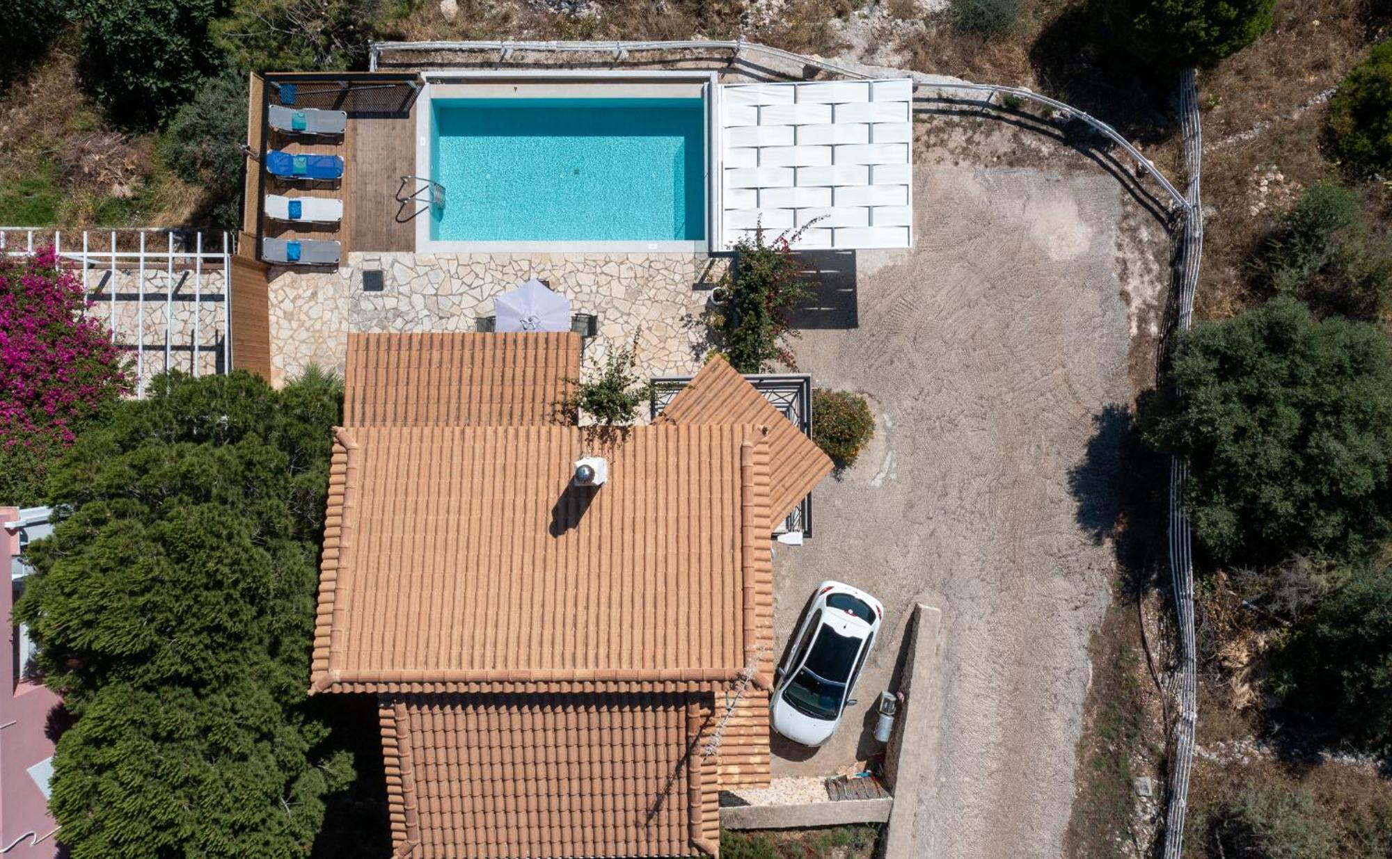 Coastal Paradise Found - Komis' Private Pool Retreat Agios Nikolaos  Extérieur photo