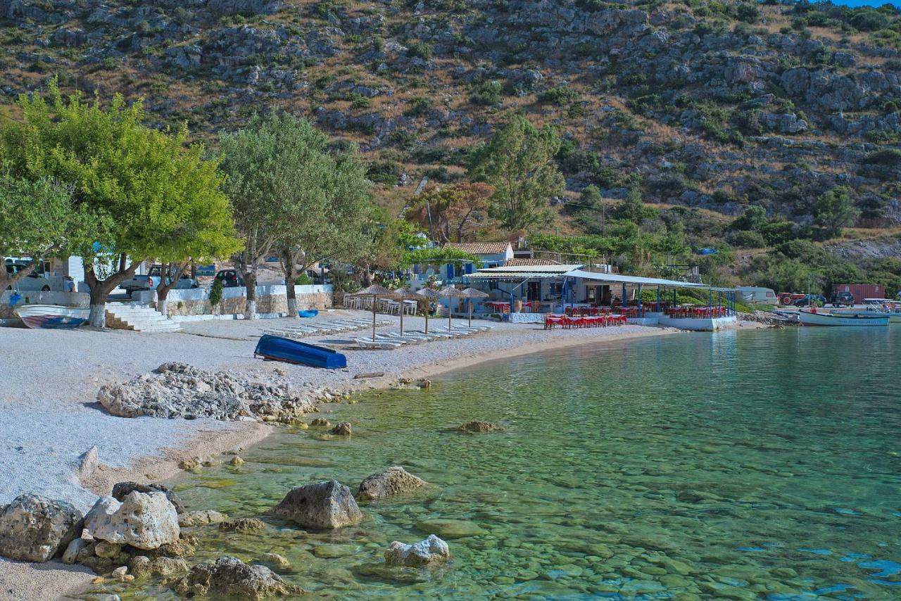 Coastal Paradise Found - Komis' Private Pool Retreat Agios Nikolaos  Extérieur photo
