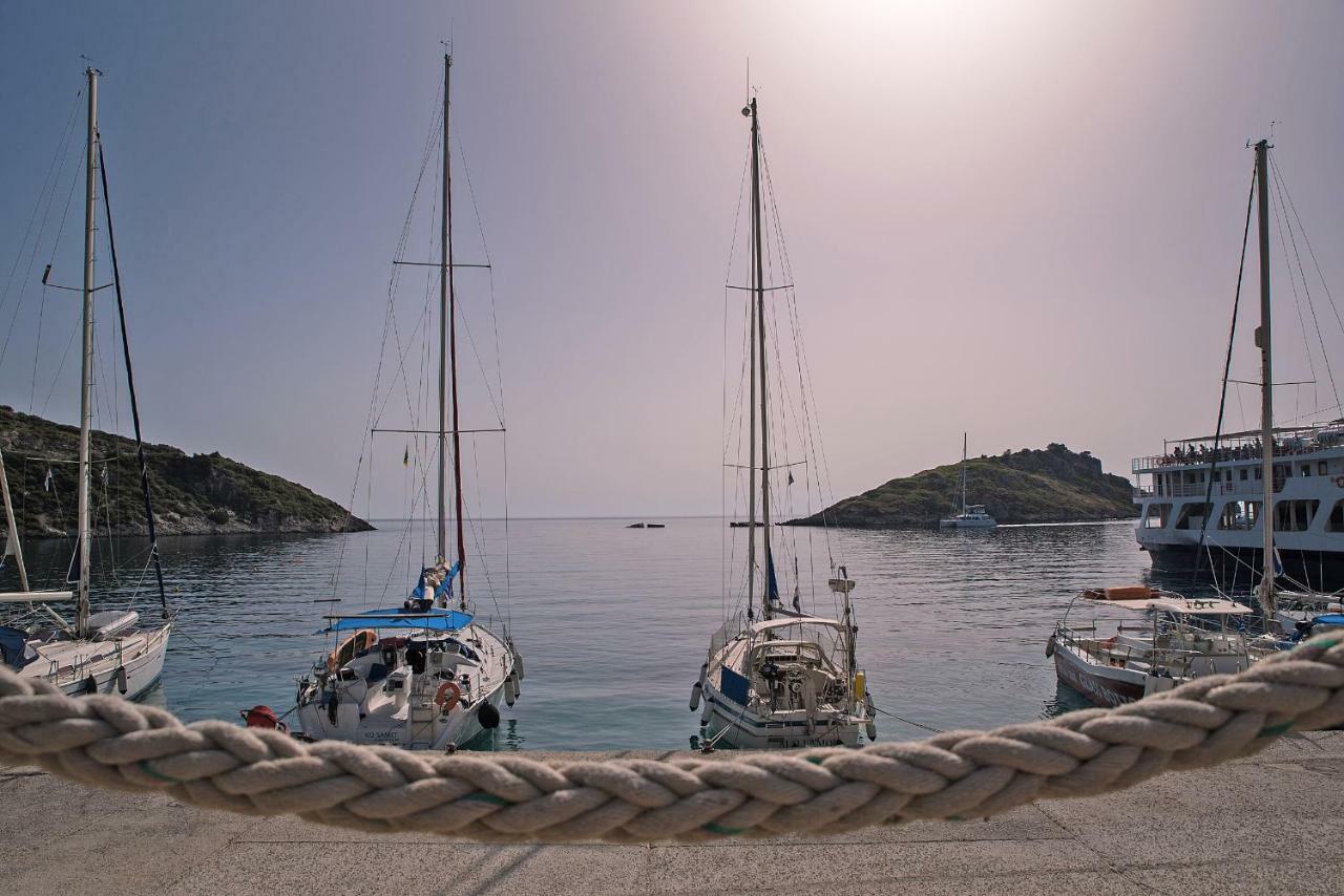 Coastal Paradise Found - Komis' Private Pool Retreat Agios Nikolaos  Extérieur photo