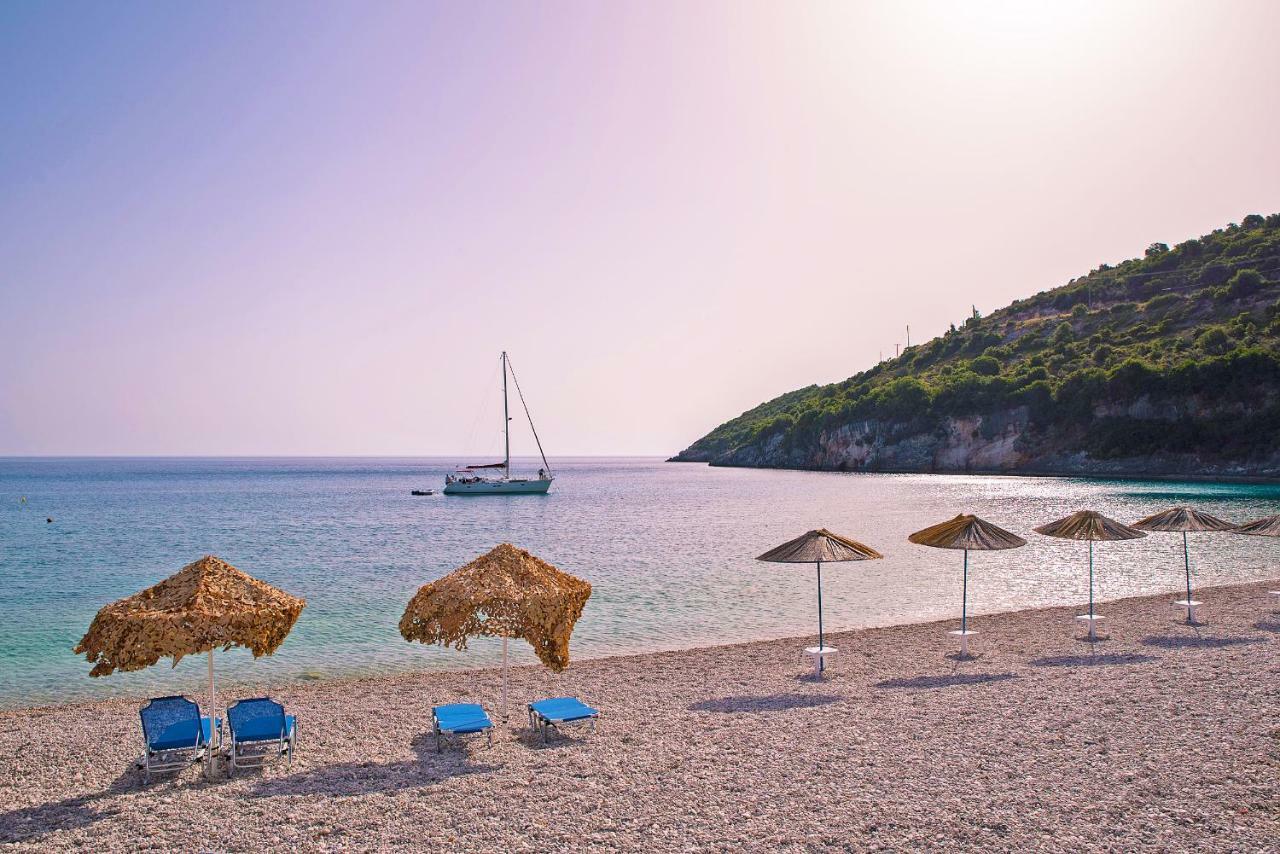 Coastal Paradise Found - Komis' Private Pool Retreat Agios Nikolaos  Extérieur photo